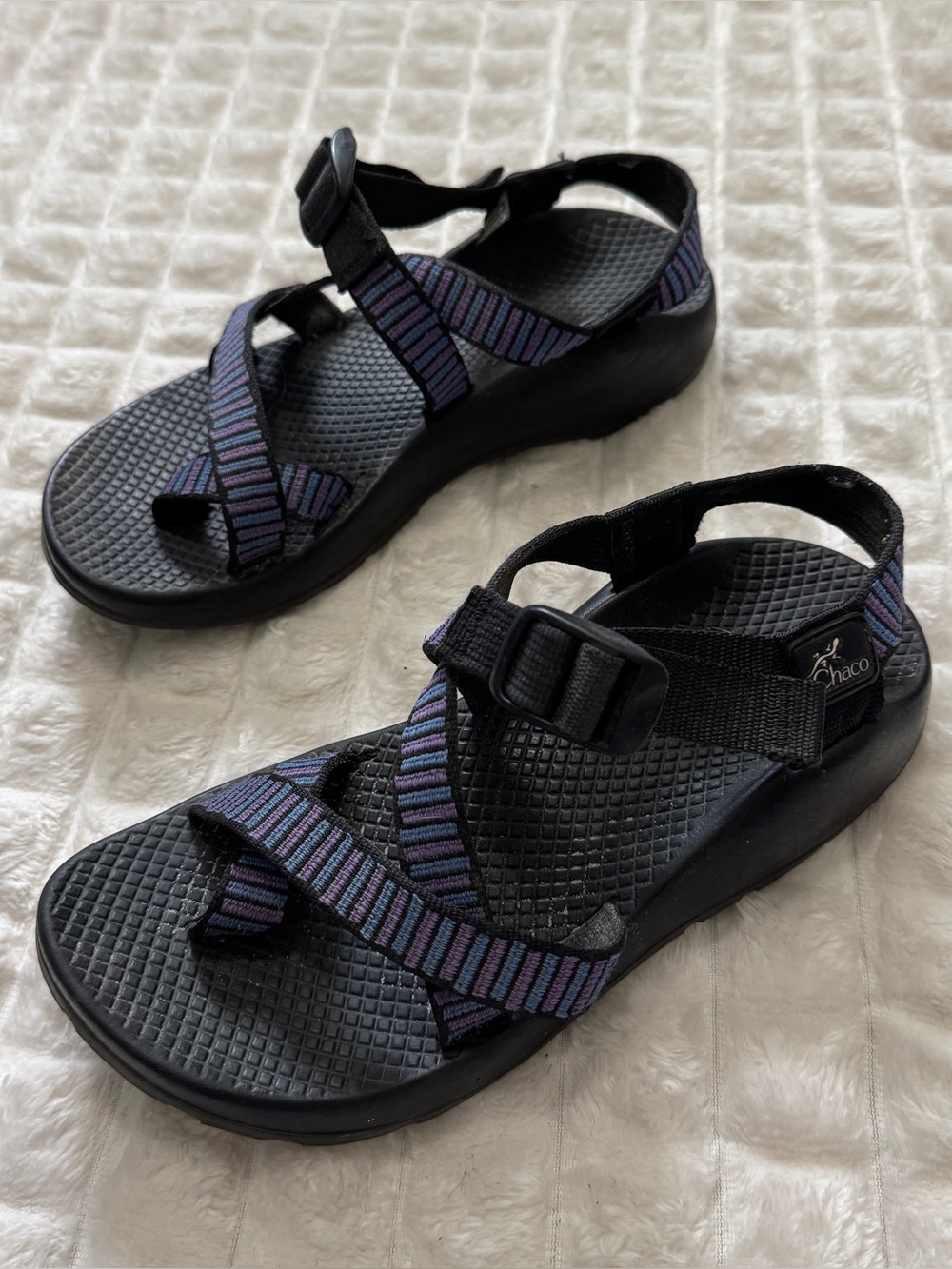 Chaco 7 Z2 Classic Vibram Sole Sandals w/ Toe Loop ~ Outdoor Hiking Waterproof